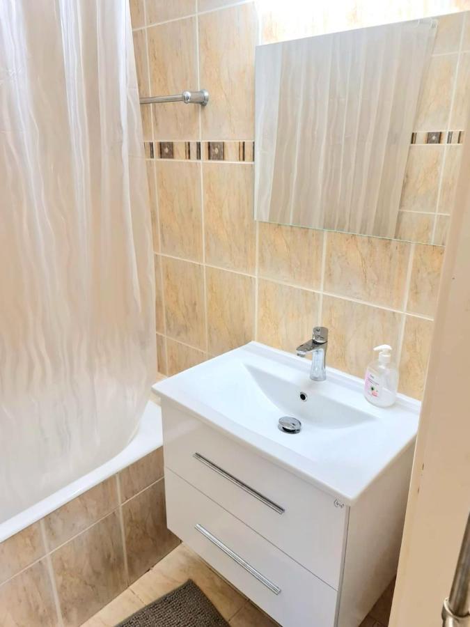 Stunning Views' Apartment With Pool Paphos Luaran gambar